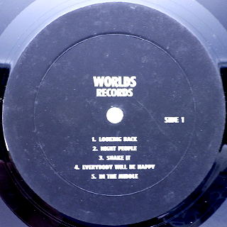 Label A / 1